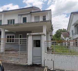Taman hillview 2 storey Semi D for Sale
