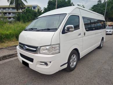 Cam PLACER-X 2.5 (M) window van 18 seater