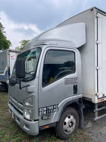 Isuzu 17 Feet Aluminium Box Van