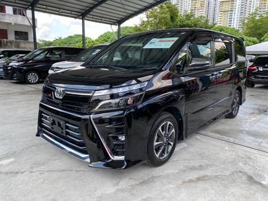 Toyota VOXY 2.0 ZS KIRAMEKI 3 8S (A)