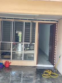 TAMAN AMANSIARA SELAYANG RAWANG GROUND FLOOR 1200sqft FOR SALE