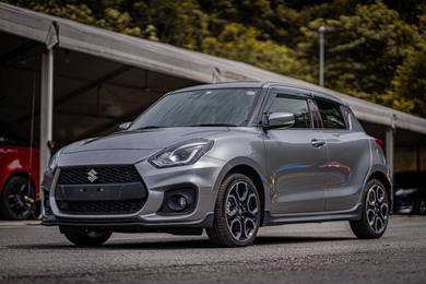 Suzuki SWIFT 1.4 SPORT Safety Package