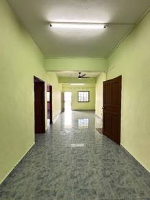 Apartment Stulang-3
