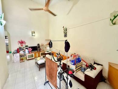 Perling Jln Layang (Near Bukit Indah) Single Storey House 22x70sqft