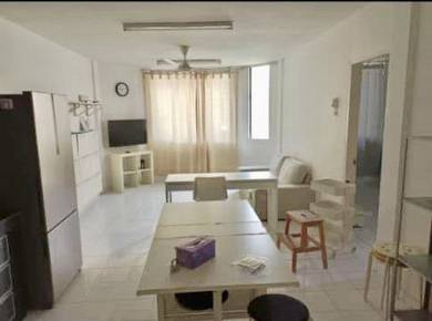 Ground Floor Apartment for SALE in middle of TOWN