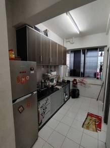 Sri Aman Apartment for sale (2 car parks)