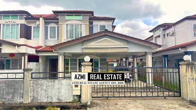 Double Storey Terrace Corner at Taman Merlin Samarahan Muara Tuang
