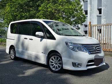 Nissan SERENA 2.0 S-HYBRID HIGHWAY STAR