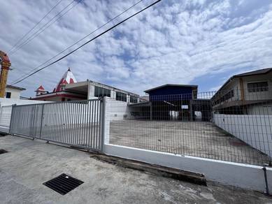 Ujong Pasir Main Road Commercial Land with Building For Food Court