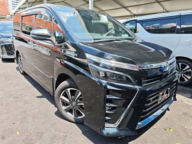 Toyota VOXY 2.0 KIRAMEKI III UNREG KL AP UNRG