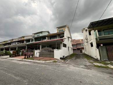 2 Storey Terrace End Lot Facing Play Ground Bandar Botani, Ipoh Perak