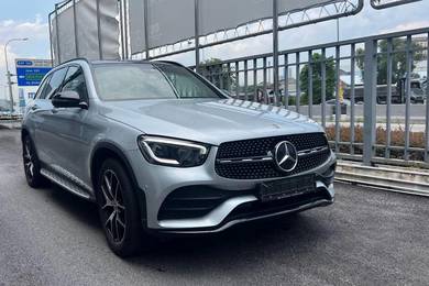 Mercedes-Benz GLC300 2.0 FULL AMG IN LINE