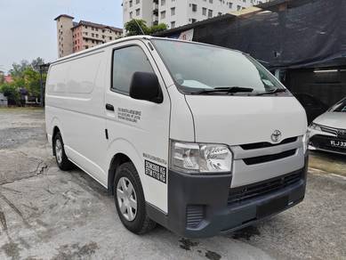 Toyota HIACE  2.5L (M) PANEL VAN