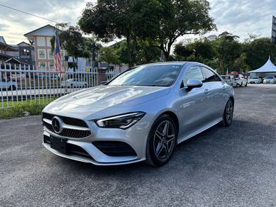 Mercedes Benz CLA250 2.0 AMG 4 MATIC*4.5 AA*