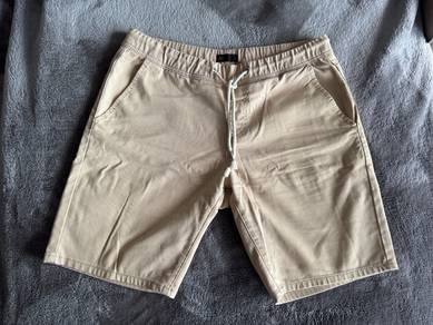 SEED men shorts size L (USED)
