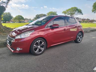 Peugeot 208 1.6 VTi ALLURE (A)