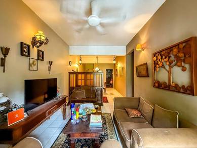 (NEAR MASJID)1st floor Tiara Duta condo Taman Nirwana Ampang