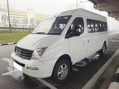 MAXUS V80 (M) 15 Seat 2.5 Window Van