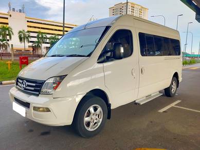 Maxus V80 (M) 2.5 Window Van 15 Seat