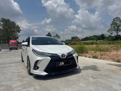 Toyota YARIS 1.5 E (A)