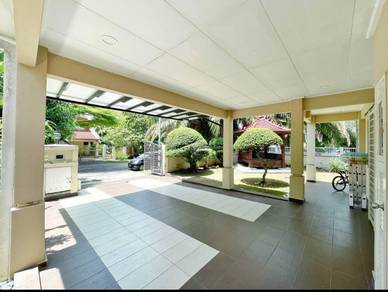 Freehold Double Storey Corner House Taman Pinggiran USJ Subang Jaya
