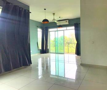 Springville Residence Equine Park Non Bumi 2 Carpark Corner Well Kept