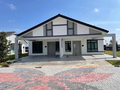 Zero Booking FREEHOLD Single Storey Terrace 22*73.5sqft Bemban Melaka