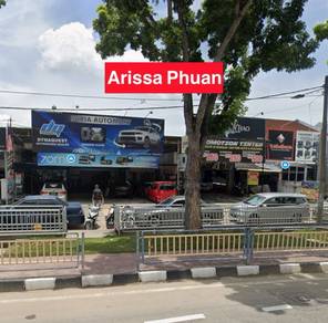 Ground Floor Commercial Lot 3200sq.ft. Main Road Bayan Baru. RARE.