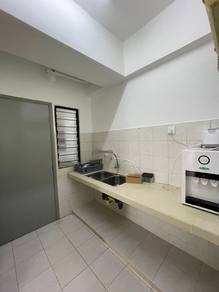 Bilik Muslimah Di Puchong! Internet, Masak, Jalan LRT, Security, Pool