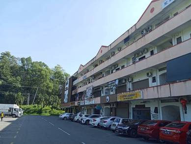 Taman Suria Penampang shop / office 1st floor facing main road