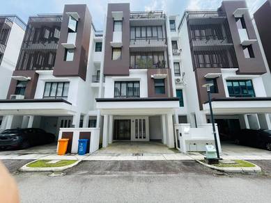 Rumah Sewa Townhouse 2 Storey Residensi Cahaya SPK U9 Shah Alam
