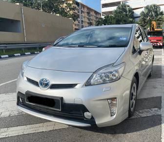 Toyota PRIUS 1.8 (HYBRID)  (A) Muka 3K