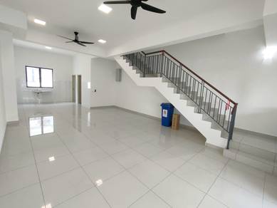 Basic Unit Intermediate 3R3B Double Sty House Robin Rimbayu for Rent