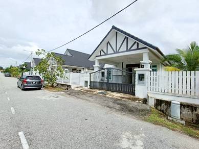 RENOVATED 1.5 Storey Bungalow Taman Anjung Gapam Bemban Melaka