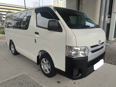 Toyota Hiace 2.5 (M) Window Full Air-Cond