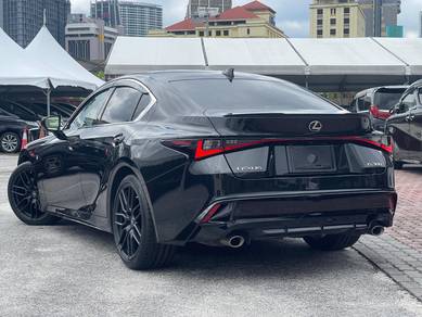 Lexus IS300 2.0 F SPORT MODE BLACK (A) UNREG
