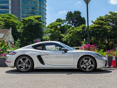 Porsche CAYMAN T 718 2.0L (A) UNREG