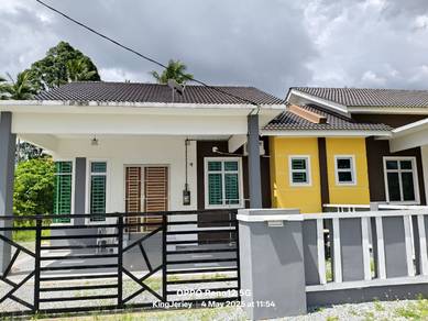 Semi D Home Stay [freehold]
