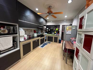 Strategic Renovated 2-Storey Terrace, Seksyen 11, Bayu Damansara