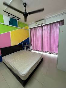 Ken Rimba Condo, Medium room, Female, Seksyen16, Shah Alam, Free AC