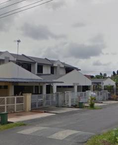 SEMI D , Beverly Garden Batu 13, 1.5 Storey Jln Kch Serian