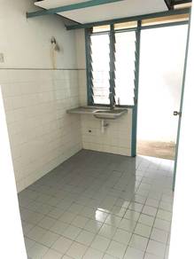 Dahlia Apartment 4th Floor @ Taman Putra Perdana Puchong near Cyber