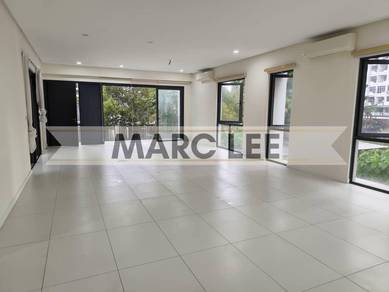 3 Storey Terrace Endlot Vilaris Courtyard, Batu Uban, Gelugor, Seaview