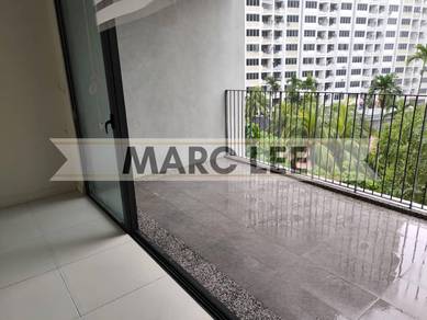 3 Storey Terrace Endlot Vilaris Courtyard, Batu Uban, Gelugor, Seaview
