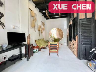 2 STOREY HERITAGE HOUSE 1000sf LEBUH CHULIA STREET GEORGETOWN AIRBNB