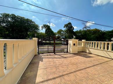 Facing Open Double Storey Terrace @ USJ 3 Subang Jaya
