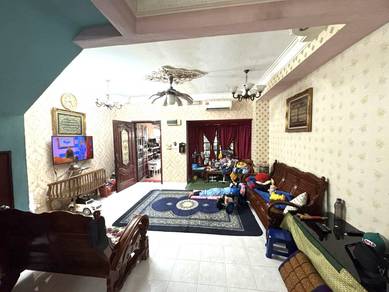 Double Storey at Bandar Tasik Puteri ,Rawang ❗Murah