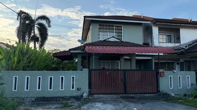 Low Booking 2 Storey, Taman Cempaka, Banting, Selangor