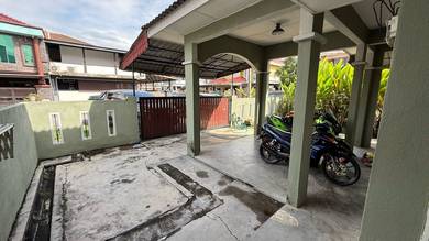 Low Booking 2 Storey, Taman Cempaka, Banting, Selangor