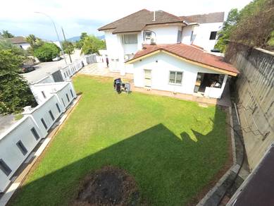 [SEMI D RENOVATED] with Spacious Corner [5350sqft] Bandar Tasik Puteri